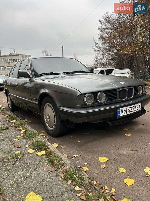 Седан BMW 5 Series 1989 в Житомире фото 12 Седан BMW 5 Series 1989 в Житомире