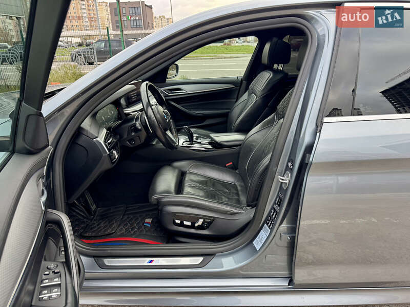 Седан BMW 5 Series 2018 в Киеве