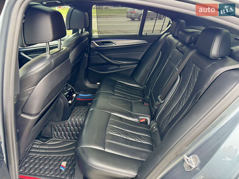 Седан BMW 5 Series 2018 в Киеве