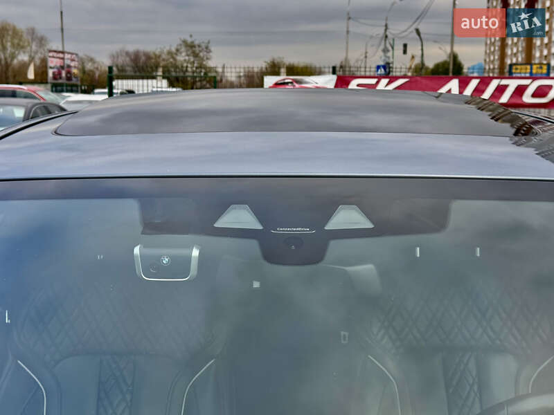 Седан BMW 5 Series 2018 в Киеве