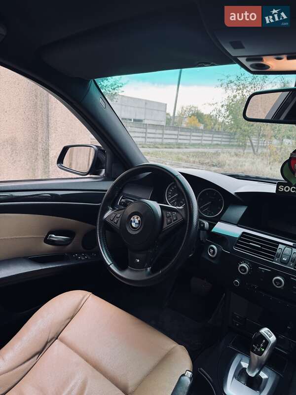 Седан BMW 5 Series 2009 в Долинской