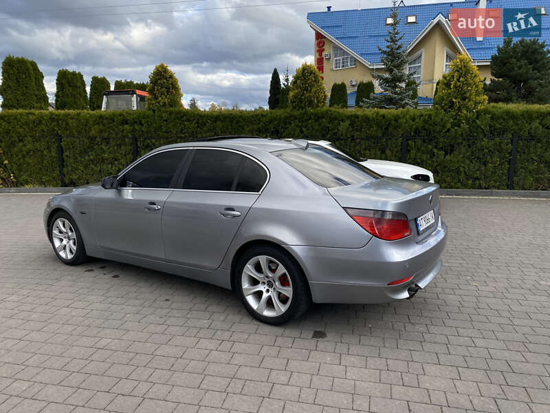 Седан BMW 5 Series 2004 в Долине фото 10 Седан BMW 5 Series 2004 в Долине