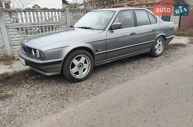 Седан BMW 5 Series 1988 в Білій Церкві