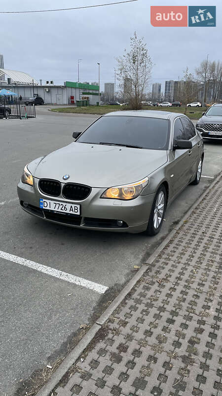 Седан BMW 5 Series 2004 в Киеве фото 20 Седан BMW 5 Series 2004 в Киеве