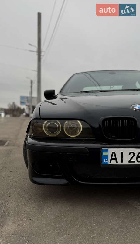 BMW 5 Series 2000
