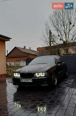 Седан BMW 5 Series 1998 в Дубровиці