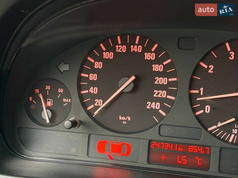 Седан BMW 5 Series 2001 в Харькове