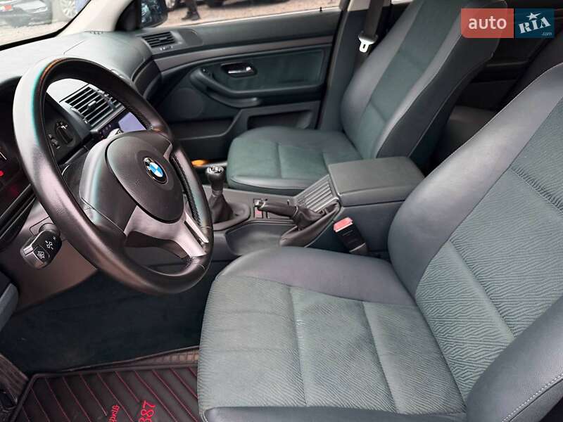 Седан BMW 5 Series 2001 в Харькове