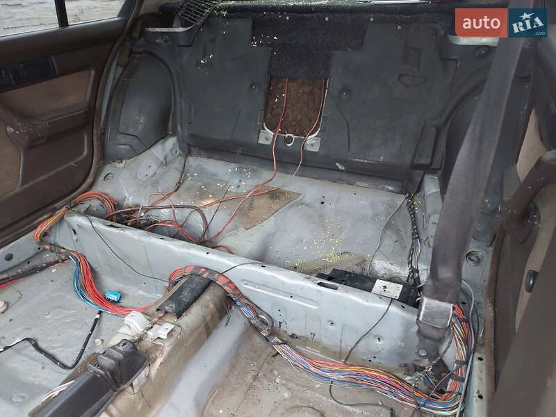 Седан BMW 5 Series 1988 в Виннице