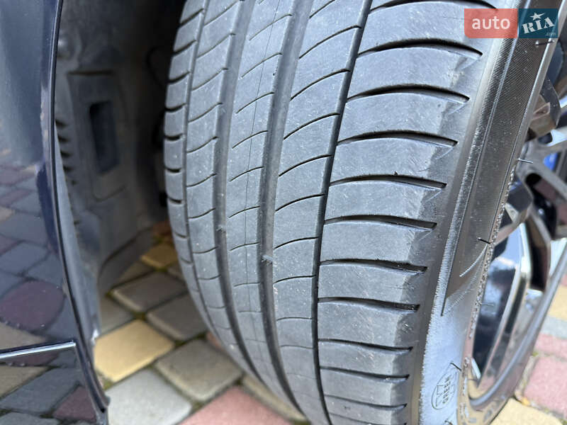 Седан BMW 5 Series 2017 в Одессе