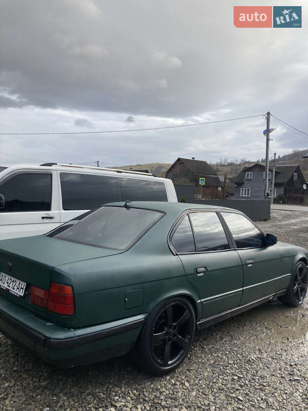 Седан BMW 5 Series 1990 в Рахове фото 5 Седан BMW 5 Series 1990 в Рахове