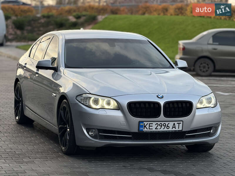 Седан BMW 5 Series 2012 в Днепре