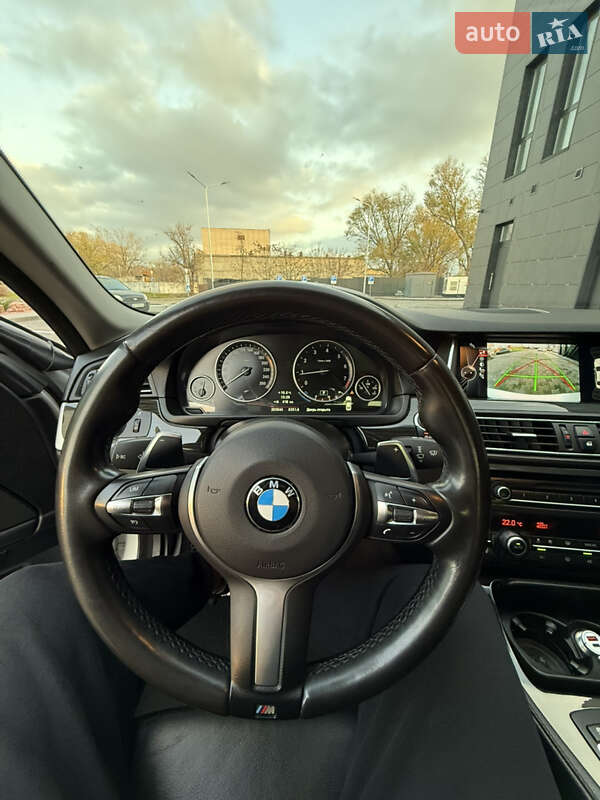 Седан BMW 5 Series 2012 в Днепре