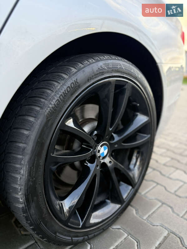 Седан BMW 5 Series 2012 в Днепре