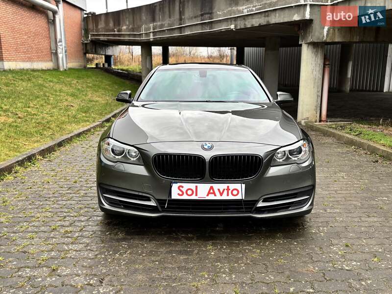 Седан BMW 5 Series 2013 в Львові