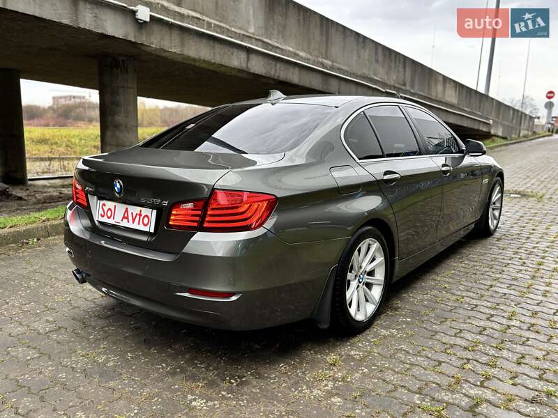 Седан BMW 5 Series 2013 в Львові