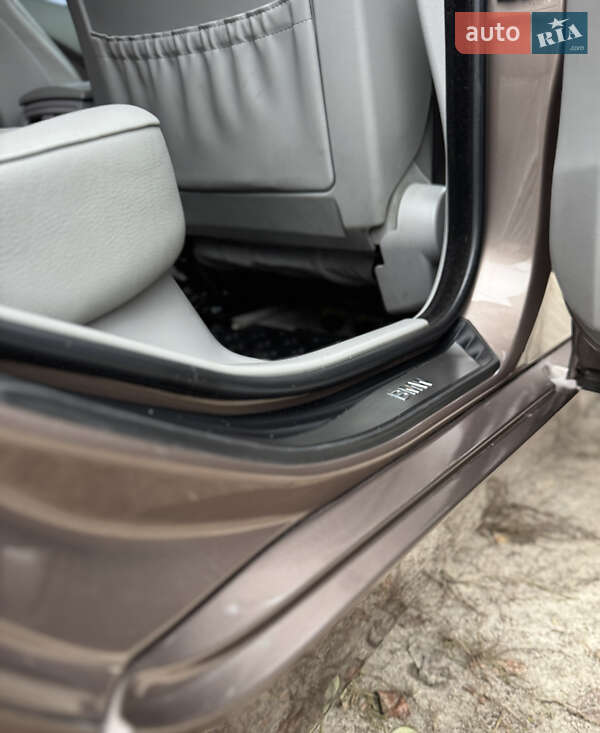 Седан BMW 5 Series 2006 в Полтаве