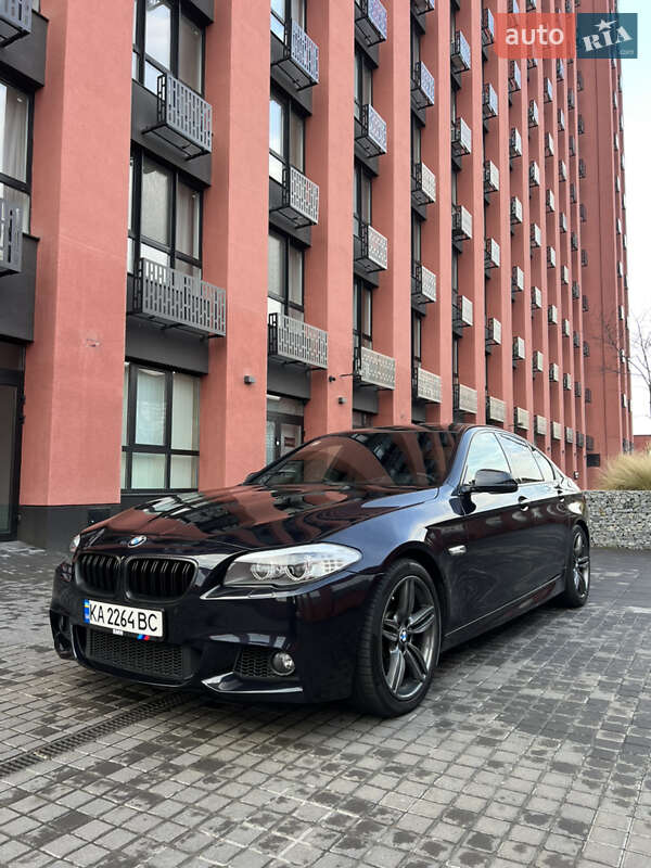 Седан BMW 5 Series 2012 в Киеве