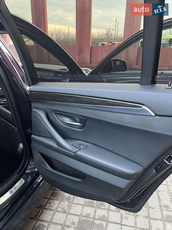 Седан BMW 5 Series 2012 в Киеве