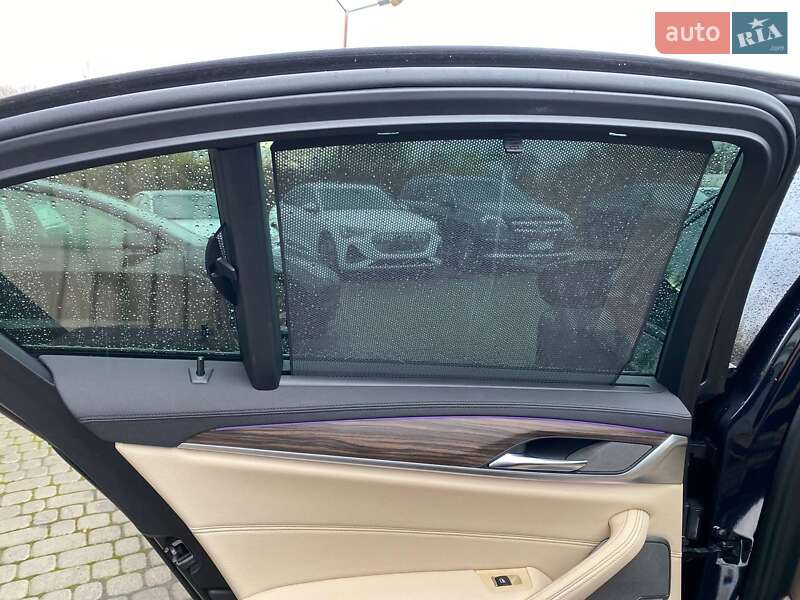 Седан BMW 5 Series 2019 в Львові