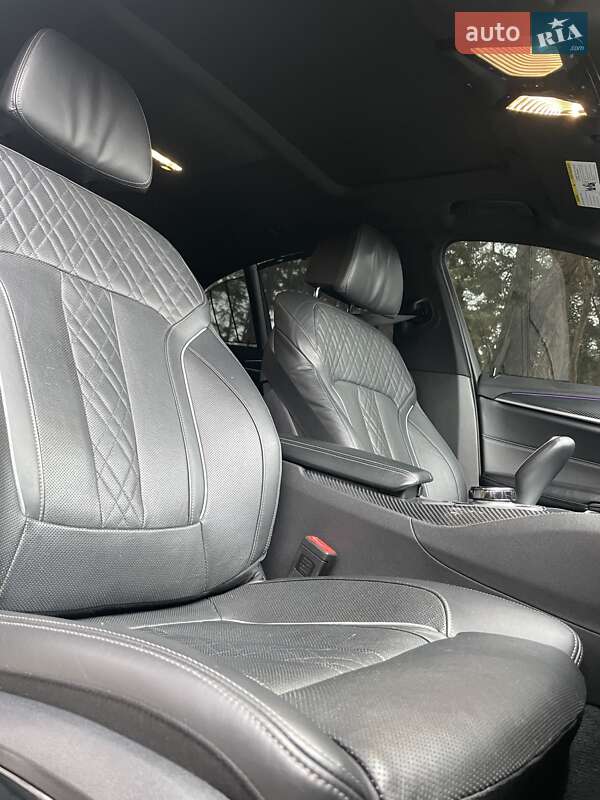 Седан BMW 5 Series 2018 в Борисполе фото 29 Седан BMW 5 Series 2018 в Борисполе