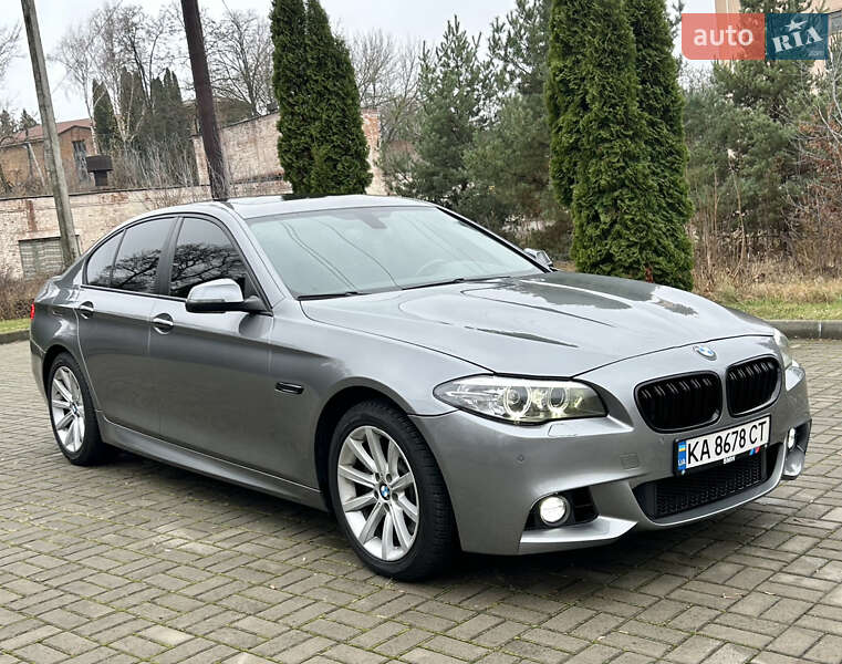 Седан BMW 5 Series 2015 в Прилуках