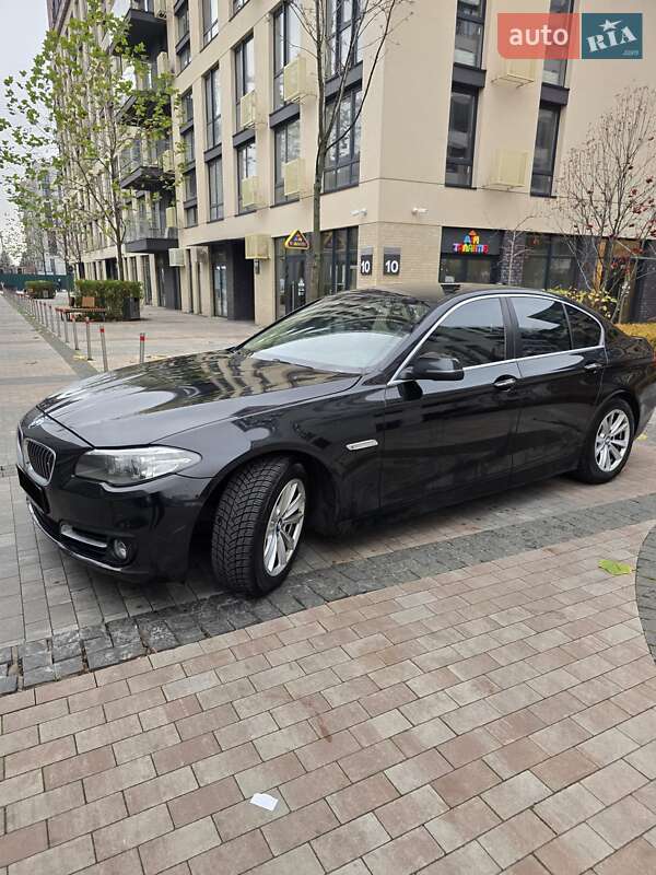 Седан BMW 5 Series 2015 в Киеве фото 9 Седан BMW 5 Series 2015 в Киеве