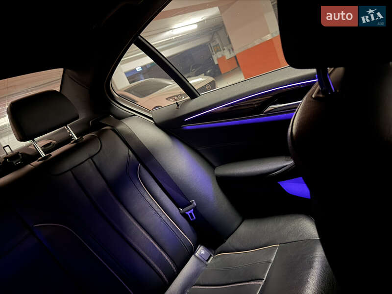 Седан BMW 5 Series 2017 в Запорожье фото 6 Седан BMW 5 Series 2017 в Запорожье