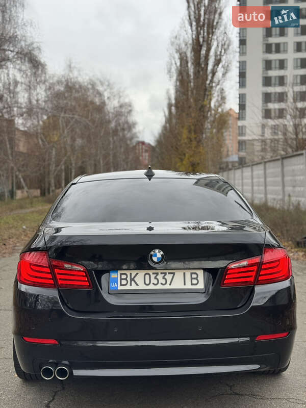 Седан BMW 5 Series 2010 в Киеве