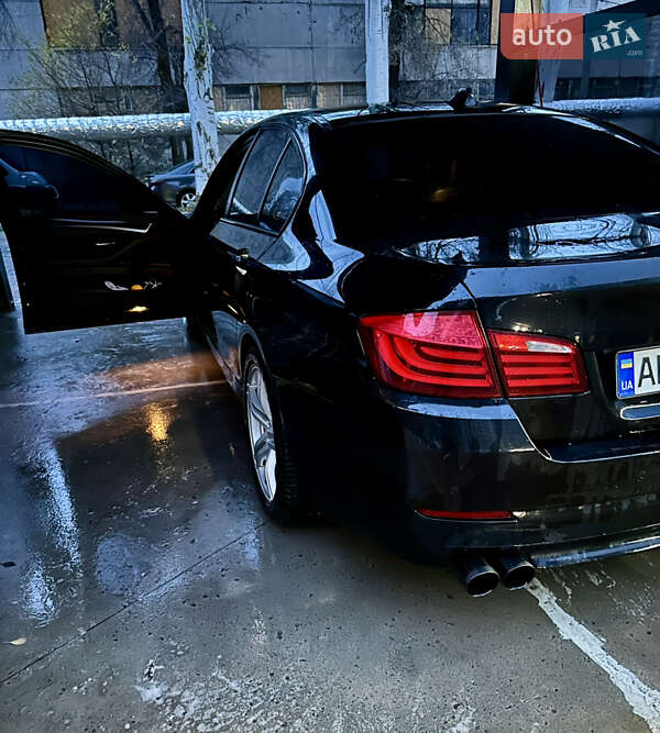 Седан BMW 5 Series 2011 в Днепре