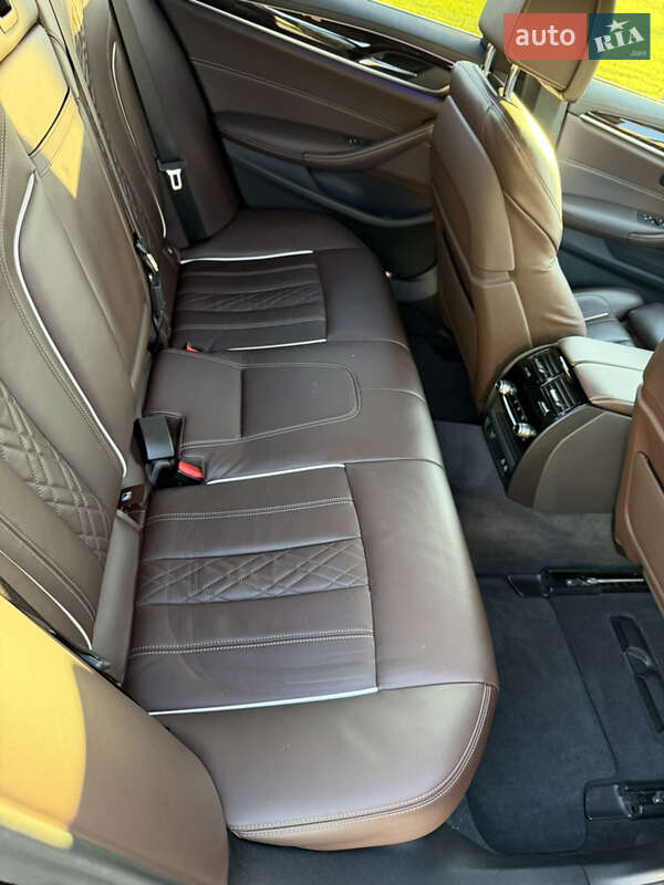 Седан BMW 5 Series 2020 в Житомире