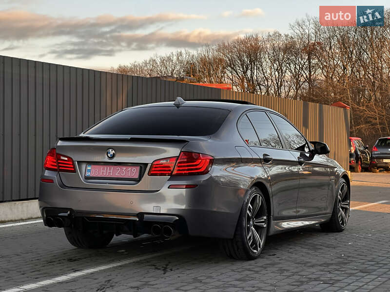 Седан BMW 5 Series 2015 в Луцке
