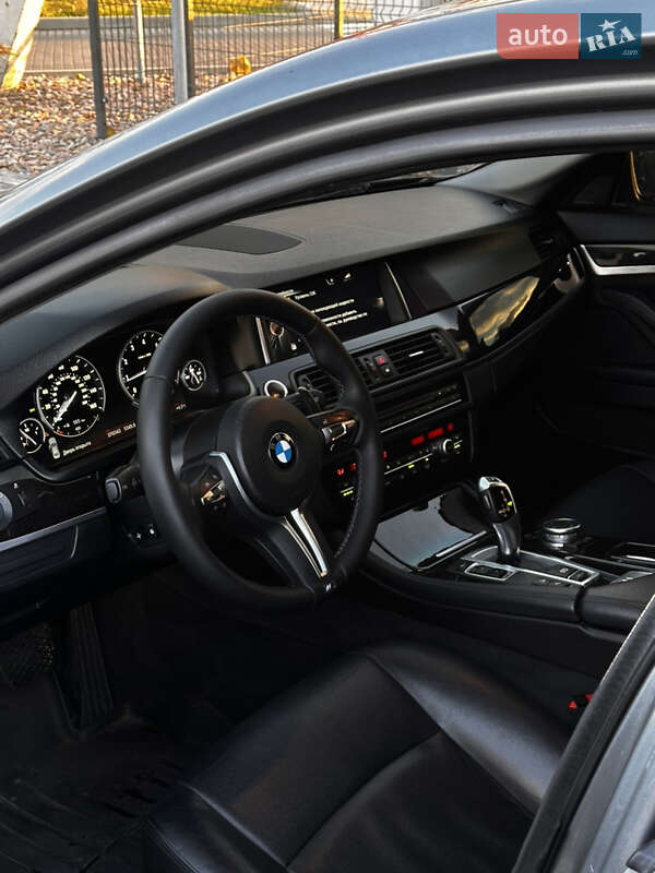 Седан BMW 5 Series 2015 в Луцке