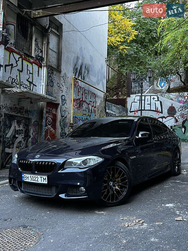 Седан BMW 5 Series 2012 в Одессе