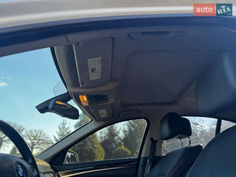 Седан BMW 5 Series 2011 в Житомире