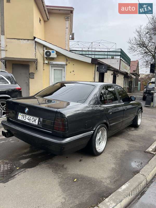 Седан BMW 5 Series 1987 в Одессе фото 4 Седан BMW 5 Series 1987 в Одессе