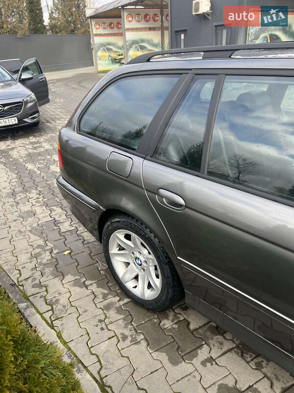 Универсал BMW 5 Series 2003 в Черновцах