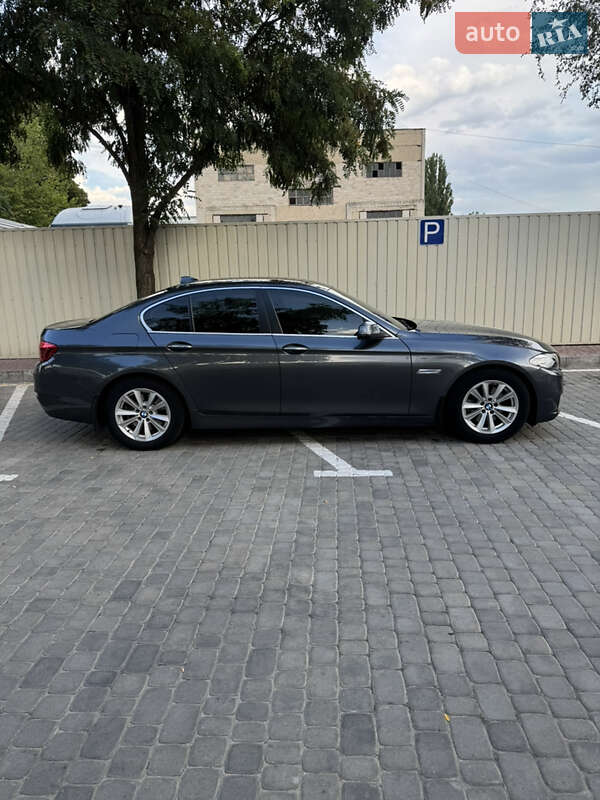 BMW 5 Series 2016 BMW 5 Series 2016