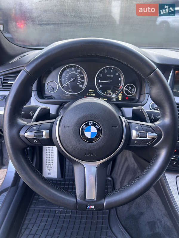 Седан BMW 5 Series 2013 в Киеве