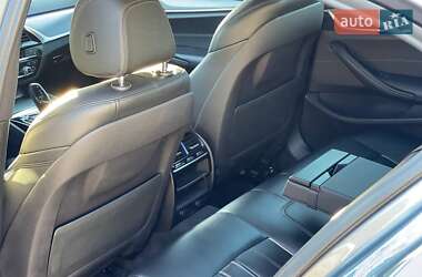 Седан BMW 5 Series 2018 в Ужгороді