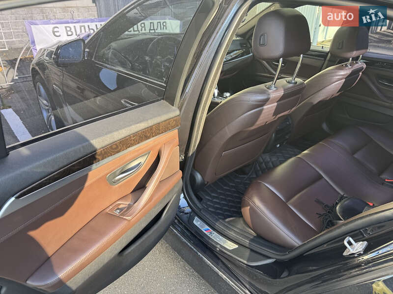 Седан BMW 5 Series 2013 в Киеве
