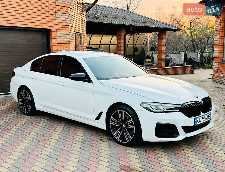 Седан BMW 5 Series 2018 в Киеве