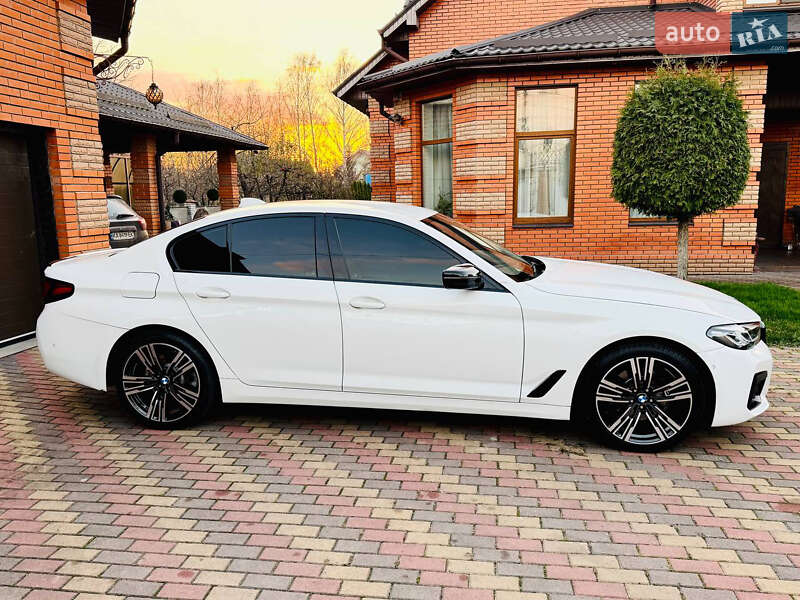 Седан BMW 5 Series 2018 в Киеве