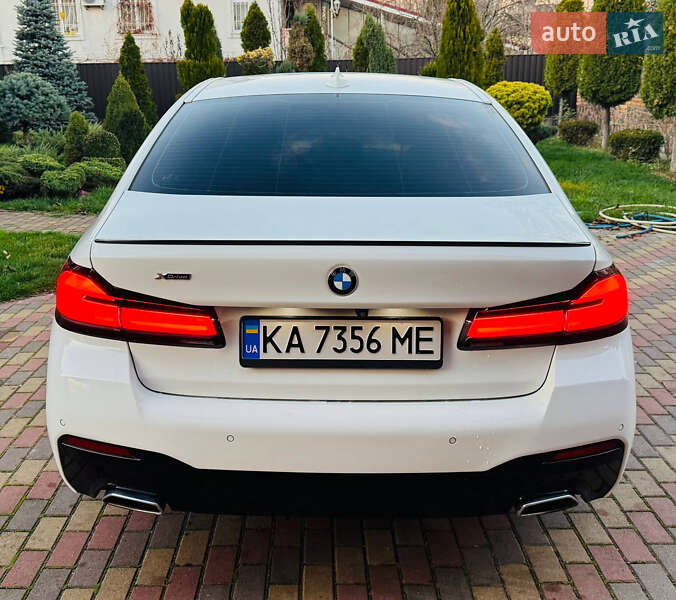 Седан BMW 5 Series 2018 в Киеве