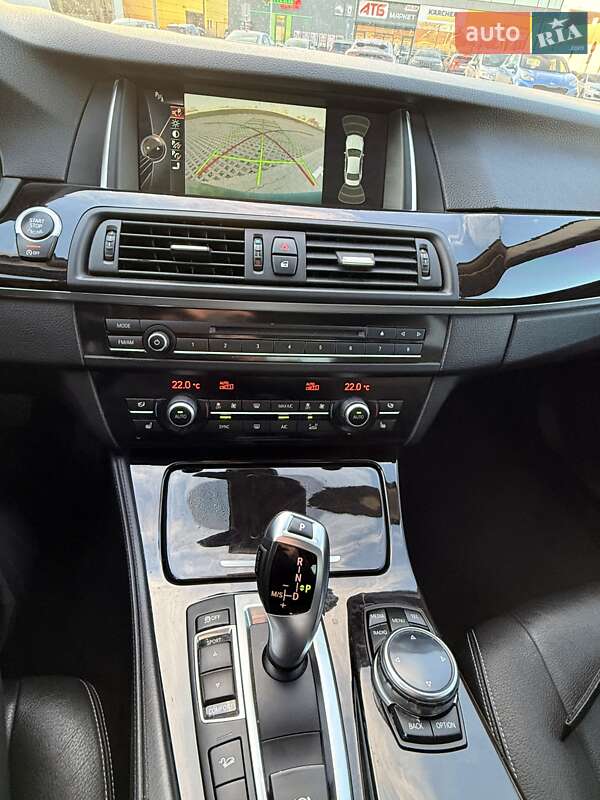 Седан BMW 5 Series 2014 в Львове
