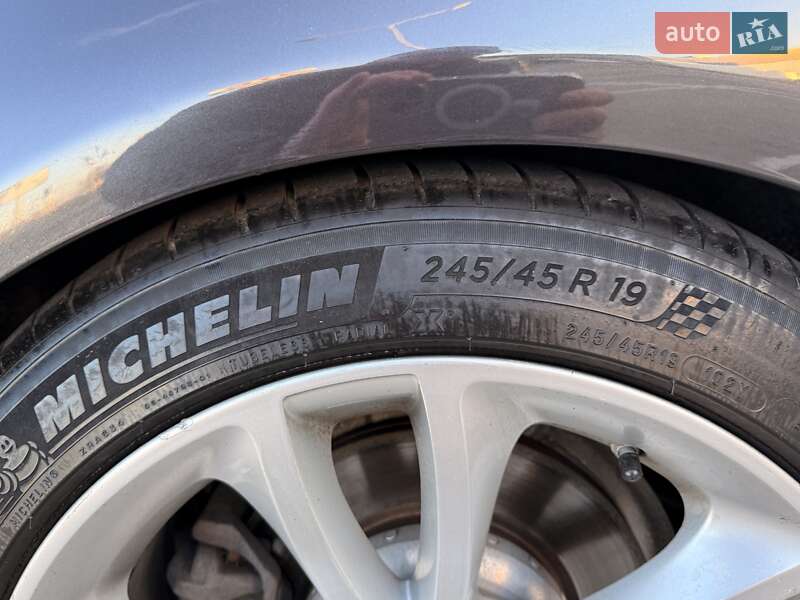 Седан BMW 5 Series 2014 в Львове