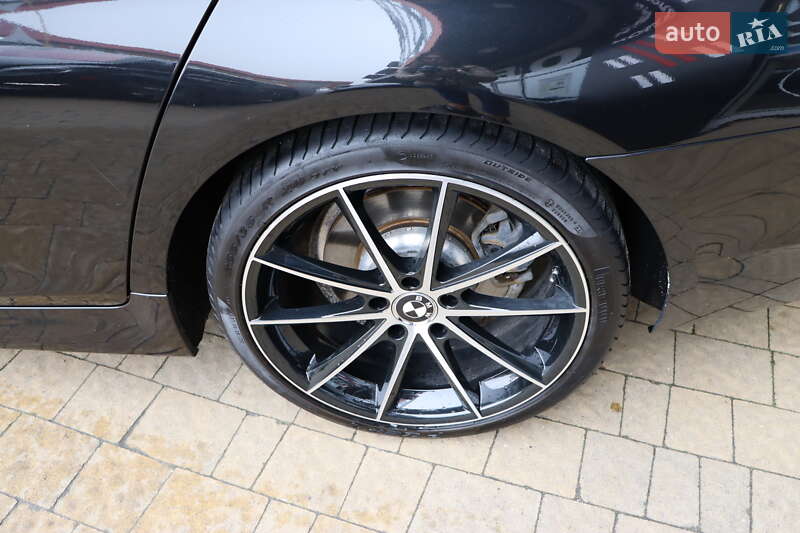 Седан BMW 5 Series 2013 в Львове