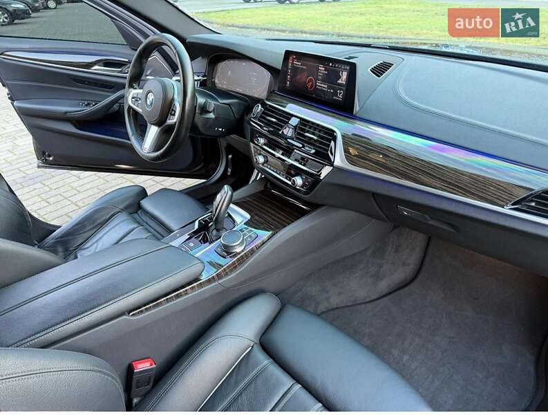 Седан BMW 5 Series 2020 в Киеве