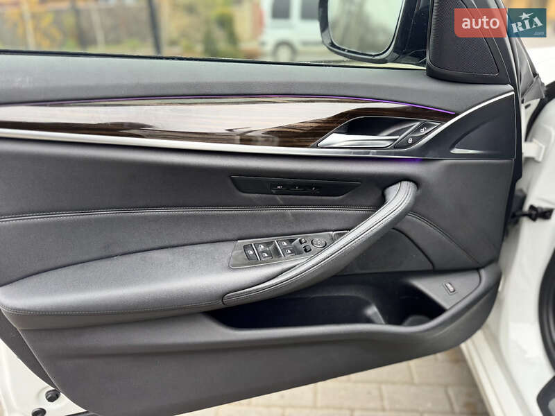 Седан BMW 5 Series 2017 в Виннице фото 14 Седан BMW 5 Series 2017 в Виннице