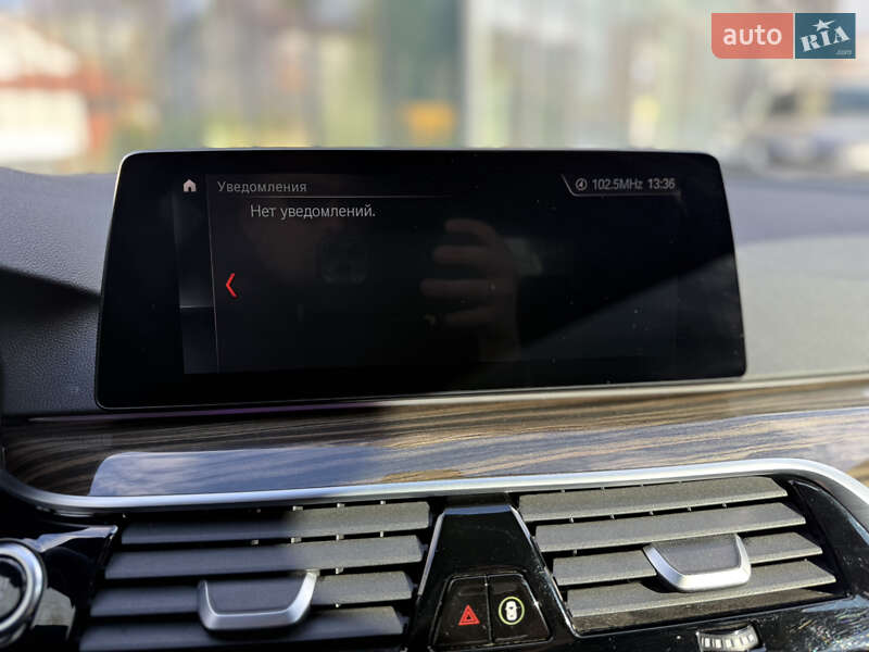 Седан BMW 5 Series 2018 в Львове фото 40 Седан BMW 5 Series 2018 в Львове